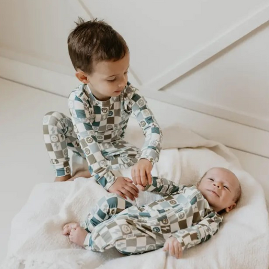 Lightning Bolt Checkerboard 2 Piece Sleepy Set