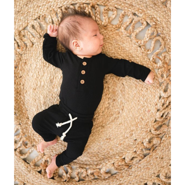 Long Sleeve Ribbed Bodysuit - Black