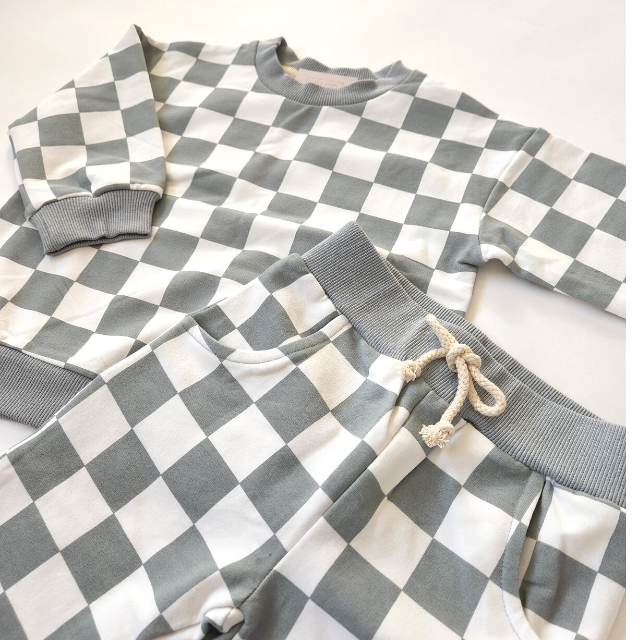 Checkered Pullover and Joggers Set